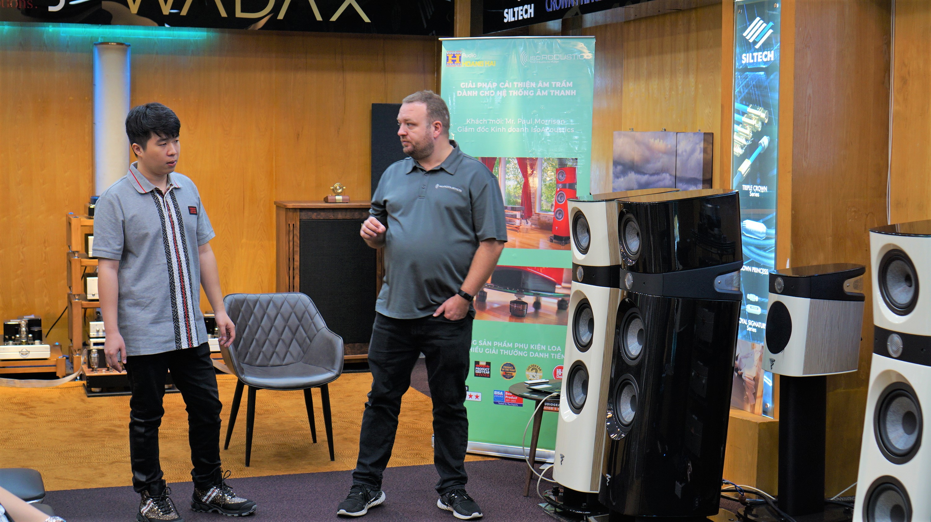 Giới thiệu giải pháp cách ly rung động cho hệ thống âm thanh cùng Mr. Paul Morrison - Giám đốc IsoAcoustics | Audio Hoàng Hải